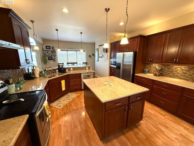 505 Woodland Rd, Goldendale, WA 98620