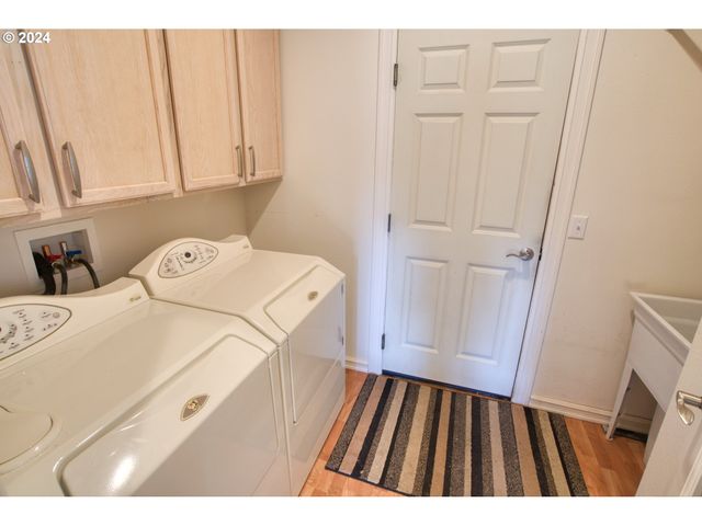 505 Woodland Rd, Goldendale, WA 98620