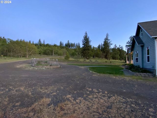 505 Woodland Rd, Goldendale, WA 98620