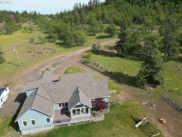 505 Woodland Rd, Goldendale, WA 98620
