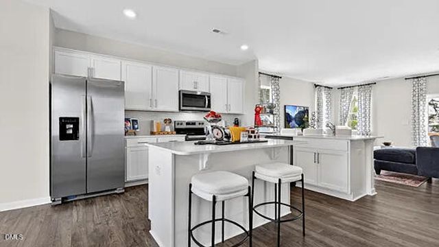805 Lucky Clover Way, Fuquay Varina, NC 27526