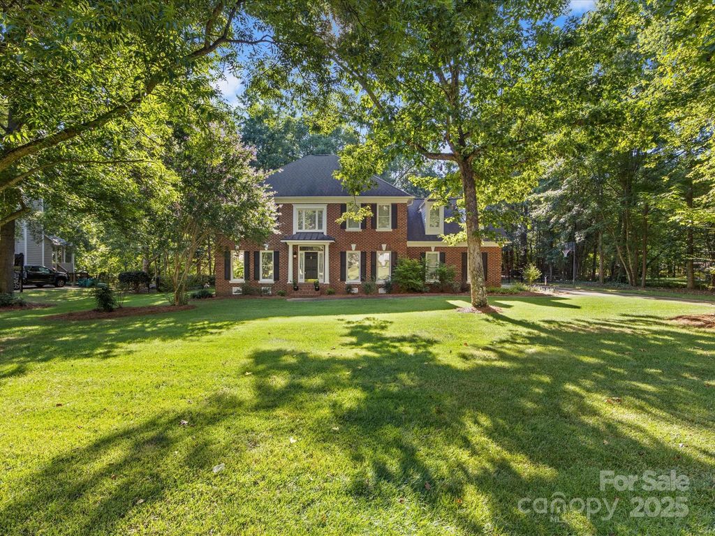 3230 Providence Hills Drive, Matthews, NC 28105