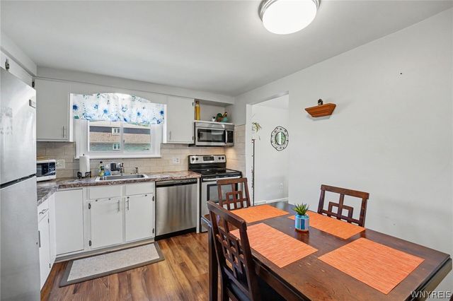 120 Old Lyme Drive 4, Amherst, NY 14221