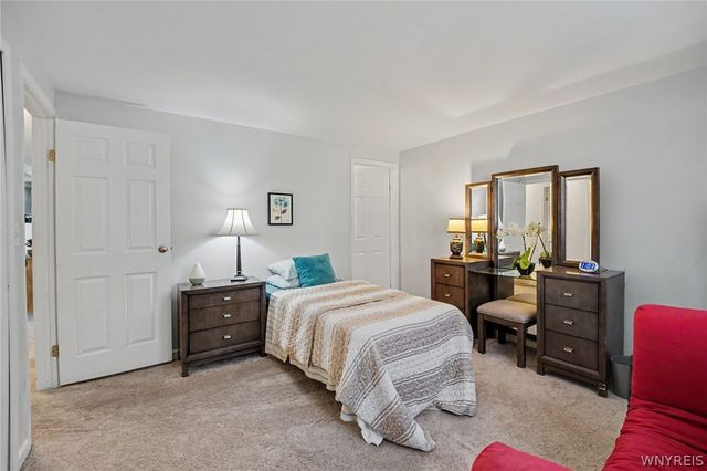 120 Old Lyme Drive 4, Amherst, NY 14221