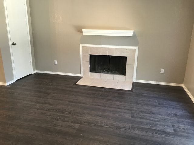 7326 Kingswood Circle, Fort Worth, TX 76133