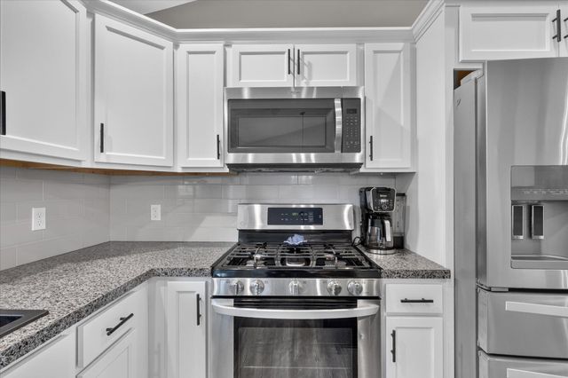 2747 4 Mile Road NW, Grand Rapids, MI 49544