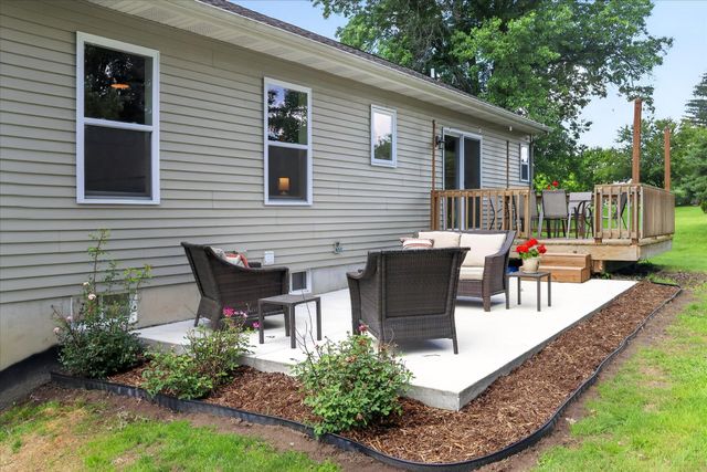 2747 4 Mile Road NW, Grand Rapids, MI 49544