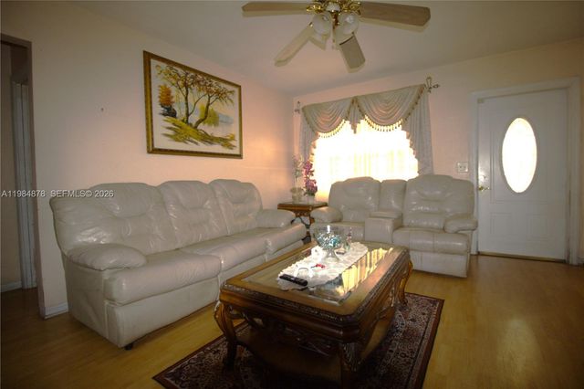1142 NW 2nd Avenue, Fort Lauderdale, FL 33311
