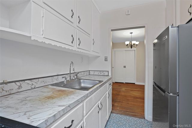 2280 Burnett Street 3C, Brooklyn, NY 11229