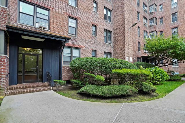 2280 Burnett Street 3C, Brooklyn, NY 11229