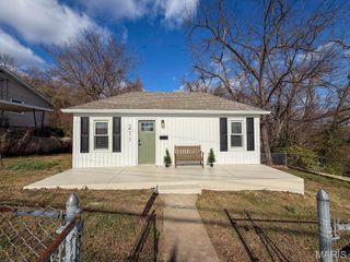 211 N 9th Street, Festus, MO 63028