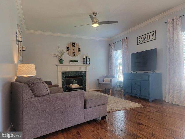 104 DUVALL CT SE, Leesburg, VA 20175