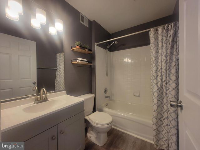 104 DUVALL CT SE, Leesburg, VA 20175