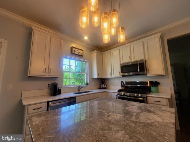 104 DUVALL CT SE, Leesburg, VA 20175