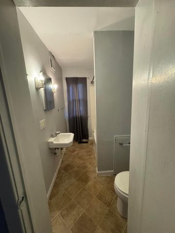 32 E Maynard Avenue, Columbus, OH 43202