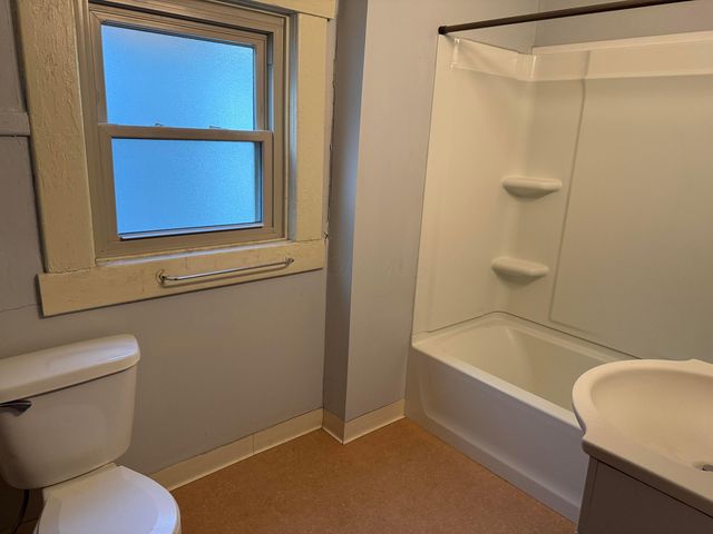 32 E Maynard Avenue, Columbus, OH 43202