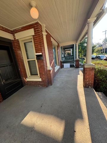 32 E Maynard Avenue, Columbus, OH 43202