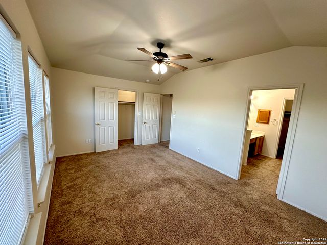 22230 Goldcrest Run, San Antonio, TX 78260