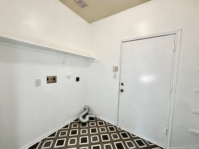 22230 Goldcrest Run, San Antonio, TX 78260