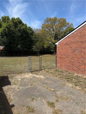 1904 Westhill Drive, Fayetteville, NC 28304