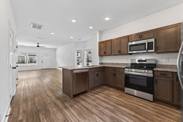 319 Front Ridge Circle, Clarksville, TN 37040