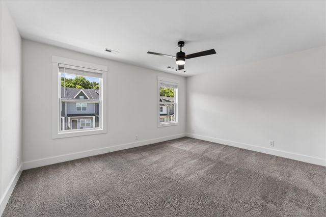 319 Front Ridge Circle, Clarksville, TN 37040