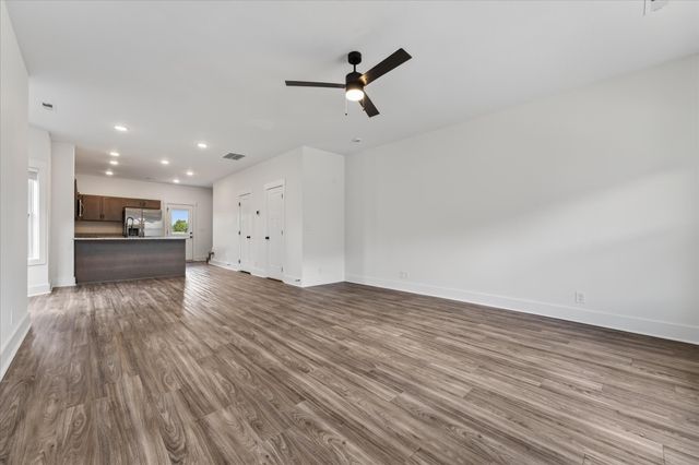 319 Front Ridge Circle, Clarksville, TN 37040