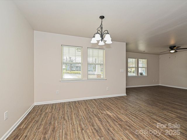 2822 Seymour Drive, Charlotte, NC 28208