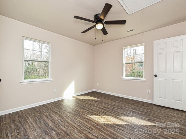 2822 Seymour Drive, Charlotte, NC 28208