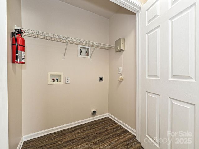 2822 Seymour Drive, Charlotte, NC 28208