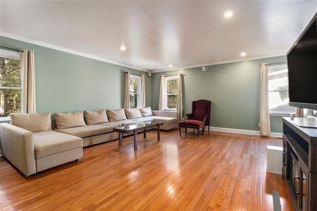 1395 ALVERADO Way, Decatur, GA 30032