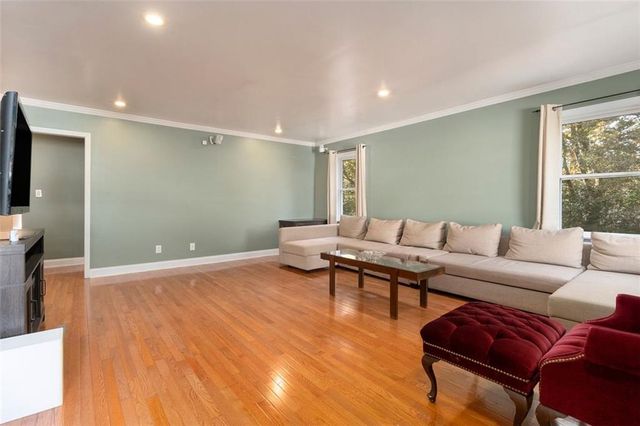 1395 ALVERADO Way, Decatur, GA 30032