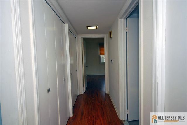 97 Glenwood Lane B, Monroe, NJ 08831