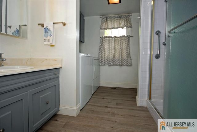 97 Glenwood Lane B, Monroe, NJ 08831