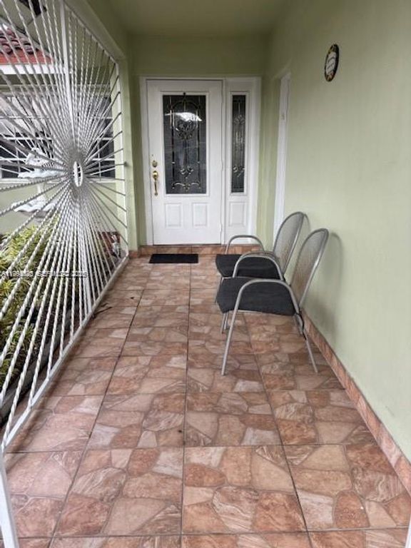 5852 SW 147th Pl, Miami, FL 33193