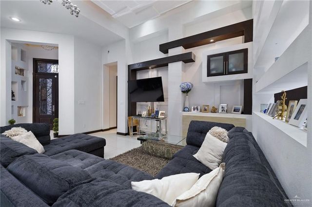 3011 Rio San Juan Street, Rio Grande City, TX 78582