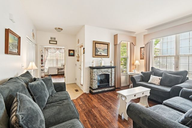 13120 Birmingham Court, Beach Park, IL 60083