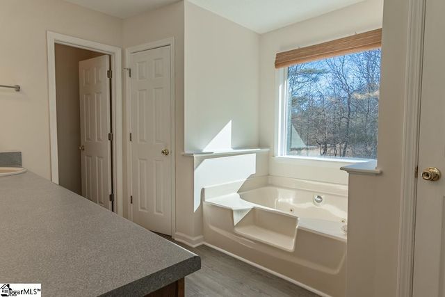 351 Peninsula Drive, Anderson, SC 29626