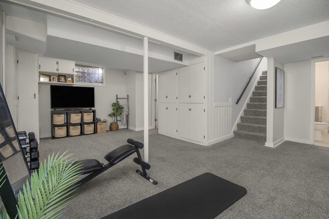 6737 Washburn Avenue S, Richfield, MN 55423