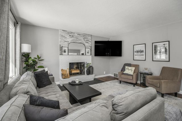 6737 Washburn Avenue S, Richfield, MN 55423