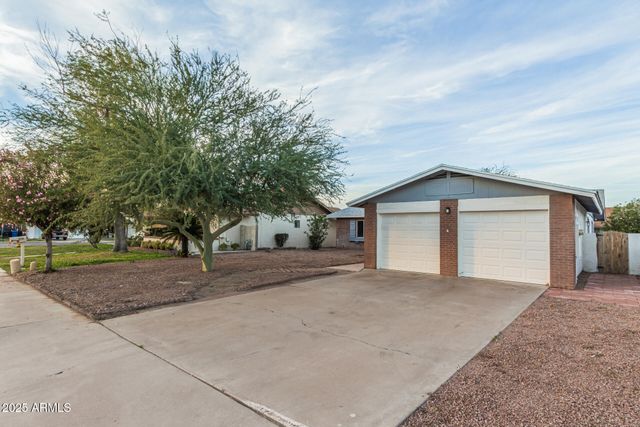 1232 E MCLELLAN Road, Mesa, AZ 85203