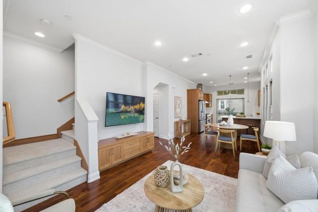 125 Fairchild Drive, Mountain View, CA 94043