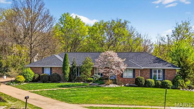 790 Villa Gran Way, Fenton, MO 63026