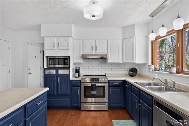 790 Villa Gran Way, Fenton, MO 63026