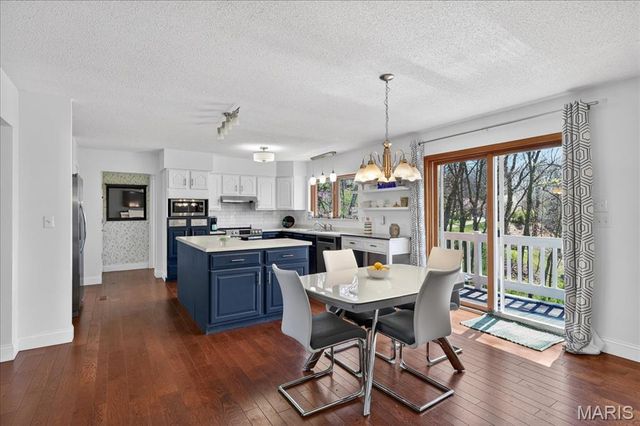 790 Villa Gran Way, Fenton, MO 63026