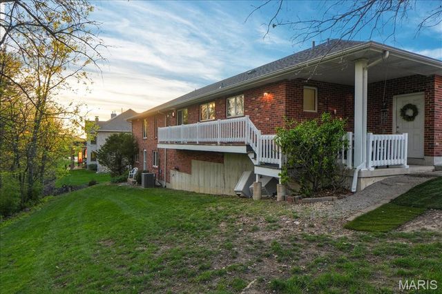 790 Villa Gran Way, Fenton, MO 63026