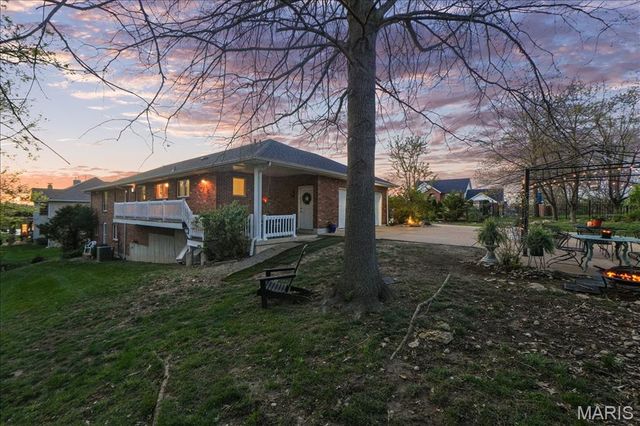 790 Villa Gran Way, Fenton, MO 63026