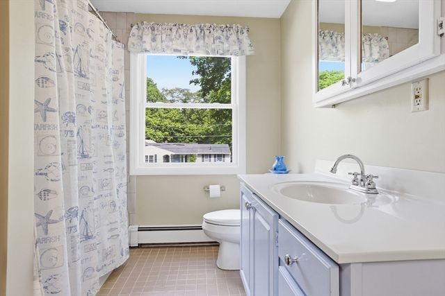 2 Alan Road, Hudson, MA 01749