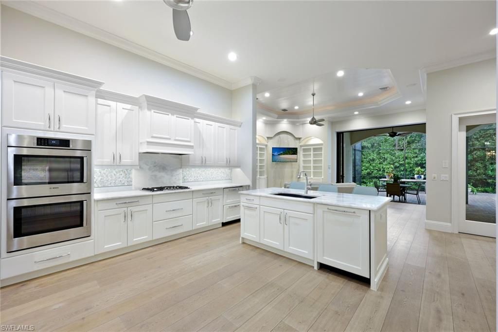 1725 Supreme CT, NAPLES, FL 34110 — photo 4