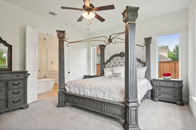925 Oglethorpe Lane, Savannah, TX 76227